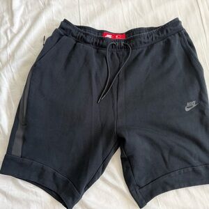 Nike Tech Fleece Men's Black Shorts XL